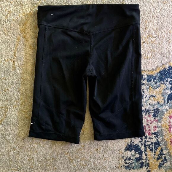 Nike Girls Pro Black Compression Biker Shorts – Size Small - Picture 3 of 3